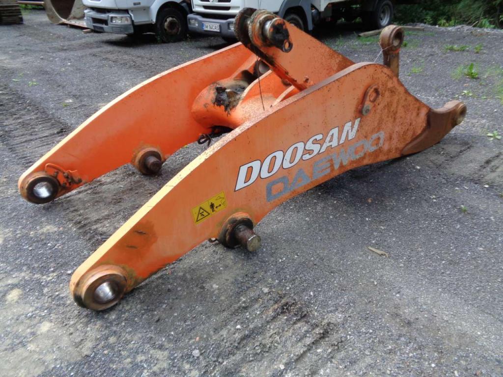 Braccio per pala per Doosan - Daewoo Mega 500 Foto 4