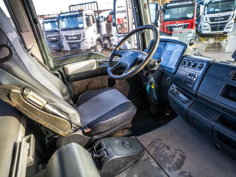 Man TGA 33.430 BB Foto 19
