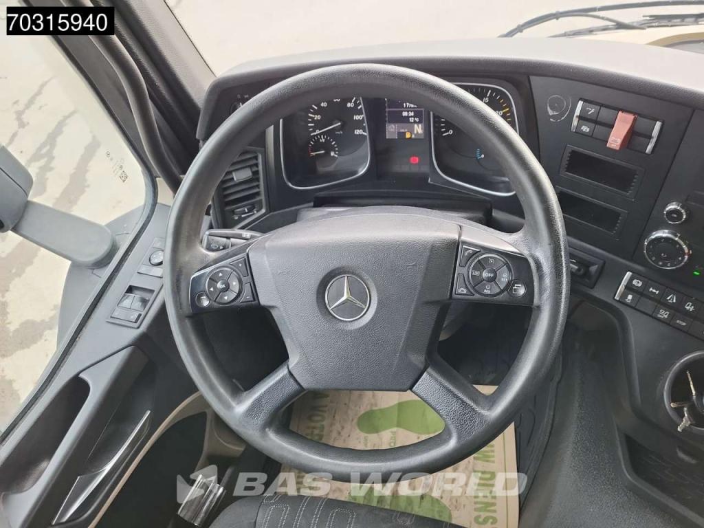 Mercedes-Benz Actros 1843 4X2 ClassicSpace Retarder Foto 18
