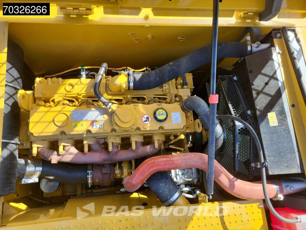 Caterpillar 324 Foto 13