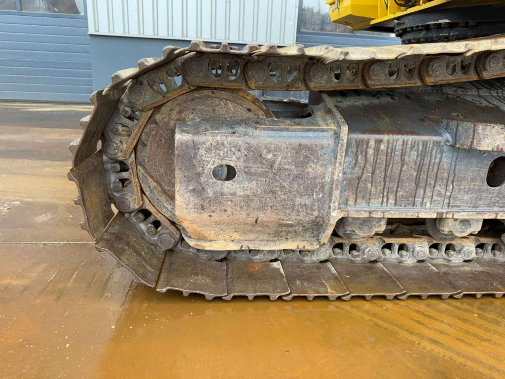 Komatsu HB215LC-1 HB Foto 10