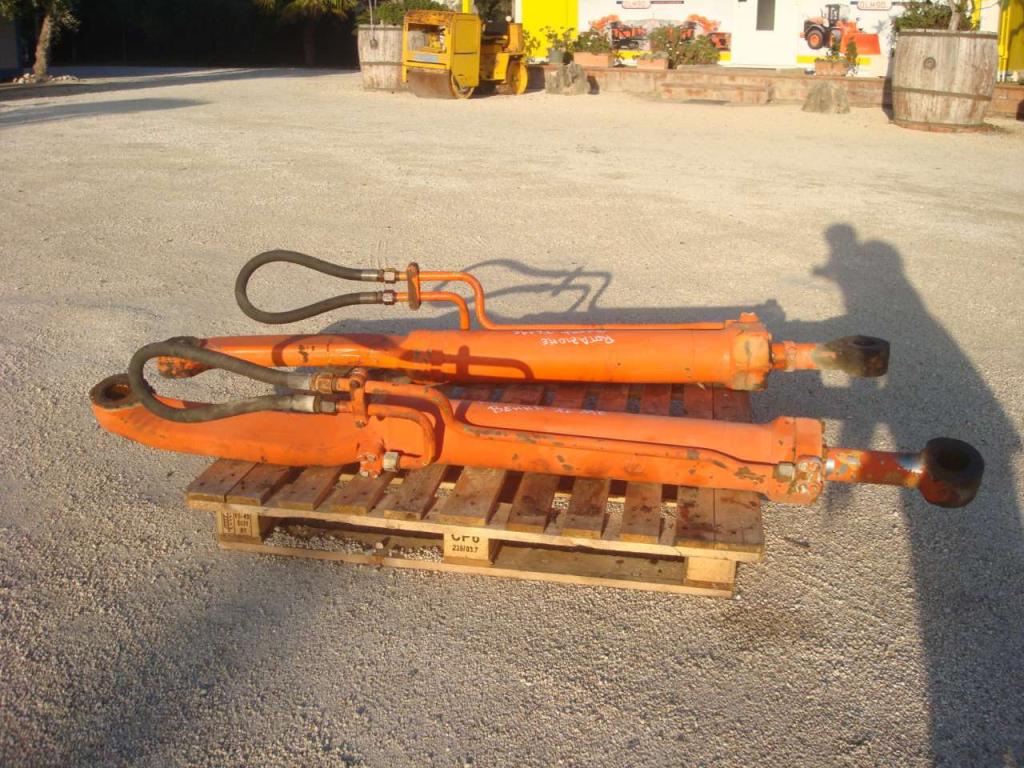 Pistone rotazione benna per Fiat Allis FL14E Foto 1