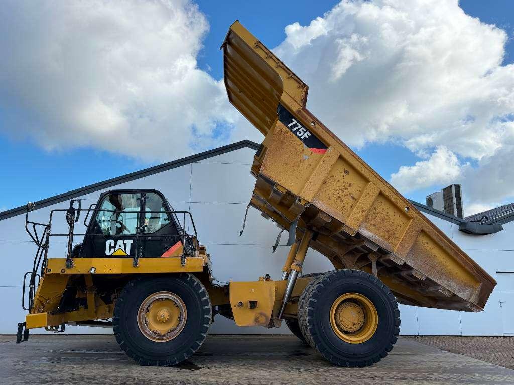 Caterpillar 775F - German Machine / Auto Greasing Foto 15