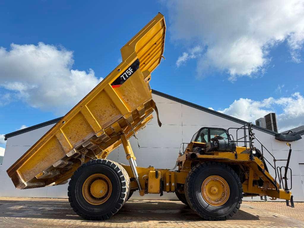 Caterpillar 775F - German Machine / Auto Greasing Foto 19
