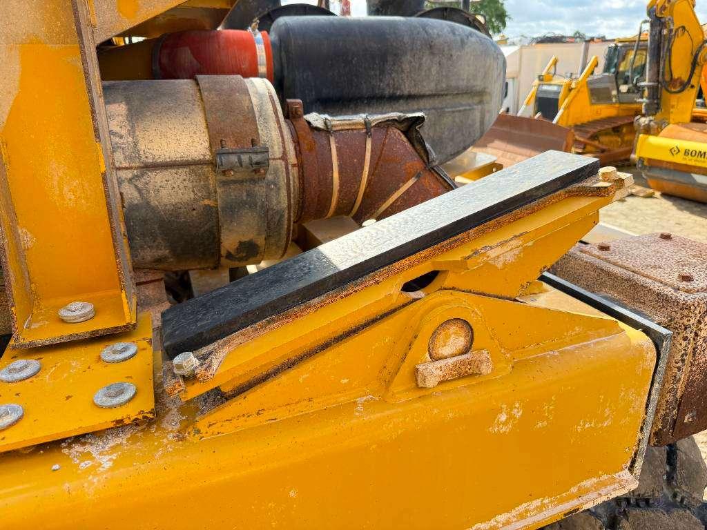 Caterpillar 775F - German Machine / Auto Greasing Foto 30