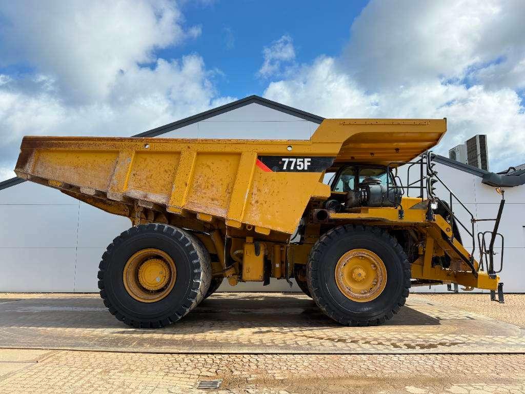 Caterpillar 775F - German Machine / Auto Greasing Foto 6