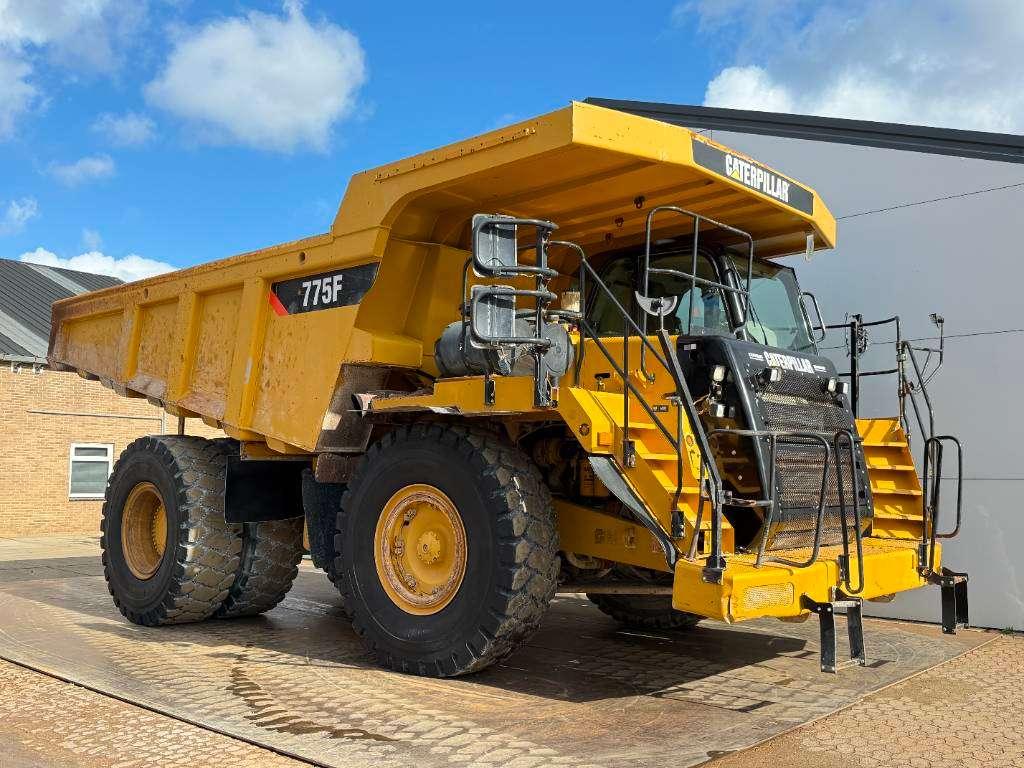 Caterpillar 775F - German Machine / Auto Greasing Foto 7