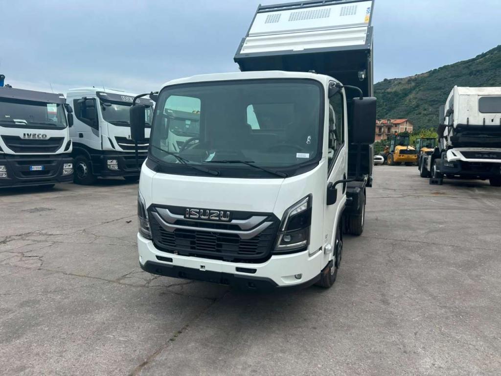 Isuzu M27 NEW GENERATION Foto 5
