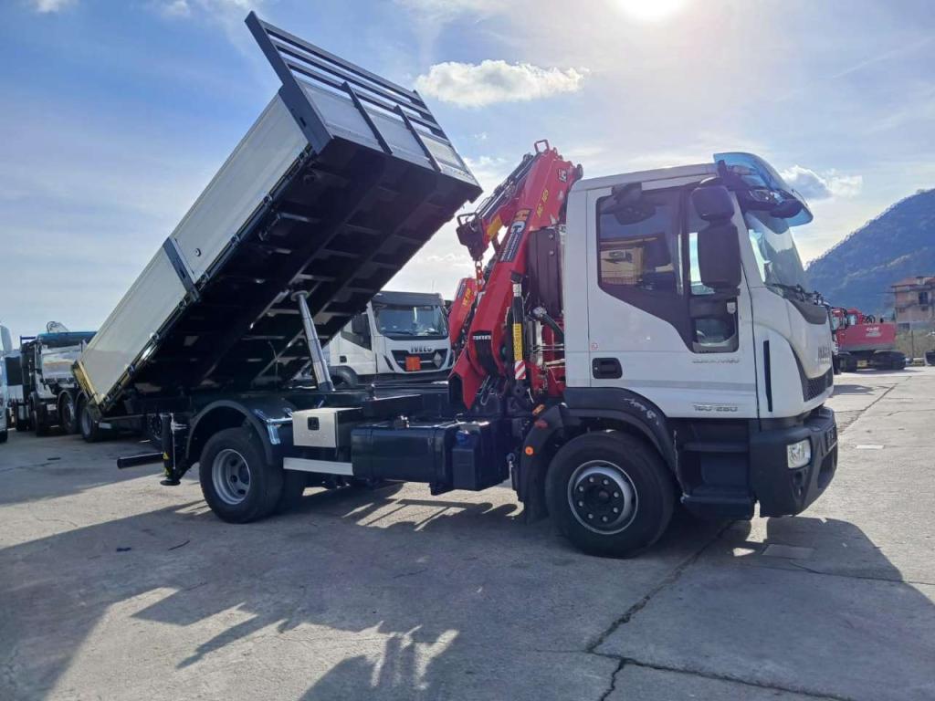 Iveco EUROCARGO 160-280 Foto 8