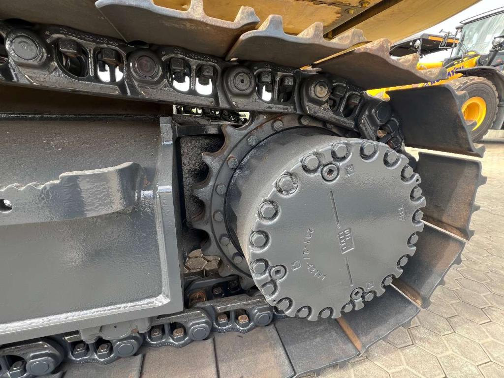 Komatsu PC210NLC-11 Foto 15
