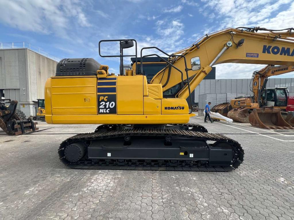 Komatsu PC210NLC-11 Foto 6