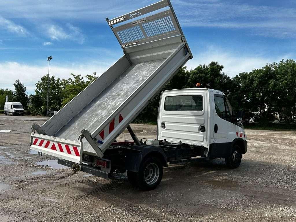 Iveco DAILY 35.140 RIBALTABILE Foto 15