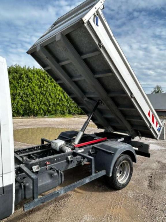 Iveco DAILY 35.140 RIBALTABILE Foto 16