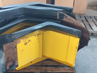 Parafango per Komatsu WA 380-6 in vendita da Metec Srl Area Ricambi