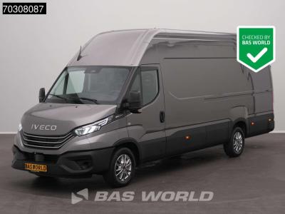 Iveco Daily 35S21 3.0L Automaat L4H3 210PK ACC LED Airco Camera Parkeersensoren CarPlay Stoelverwarming L in vendita da BAS World B.V.