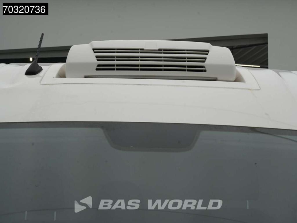 Man TGE 3.180 Automaat Koelwagen Thermo King V-300 MAX L3H3 180PK Airco Cruise Camera Euro6 L2H2 Koel K Foto 15