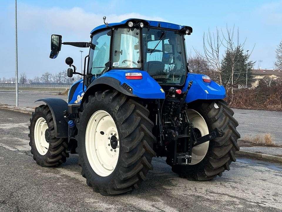 New Holland T5.120 4x4 Foto 3
