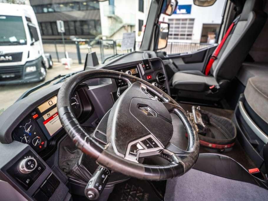 Renault C 430 -6X4 + HIAB 14T/m/3ext. Foto 14