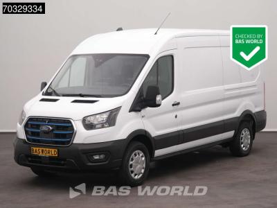 Ford e-Transit 184pk L3H2 L3 Elektrisch 68kWh 317km WLTP Navi Airco Cruise Parkeersensoren v+a SYNC4-Dis in vendita da BAS World B.V.