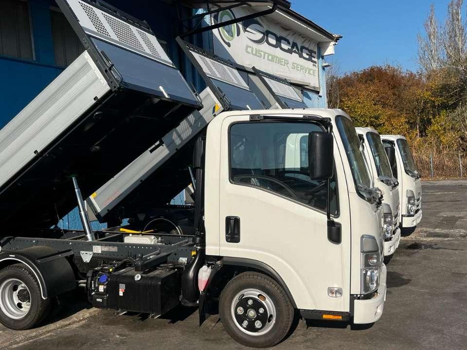 Isuzu M21 Foto 3
