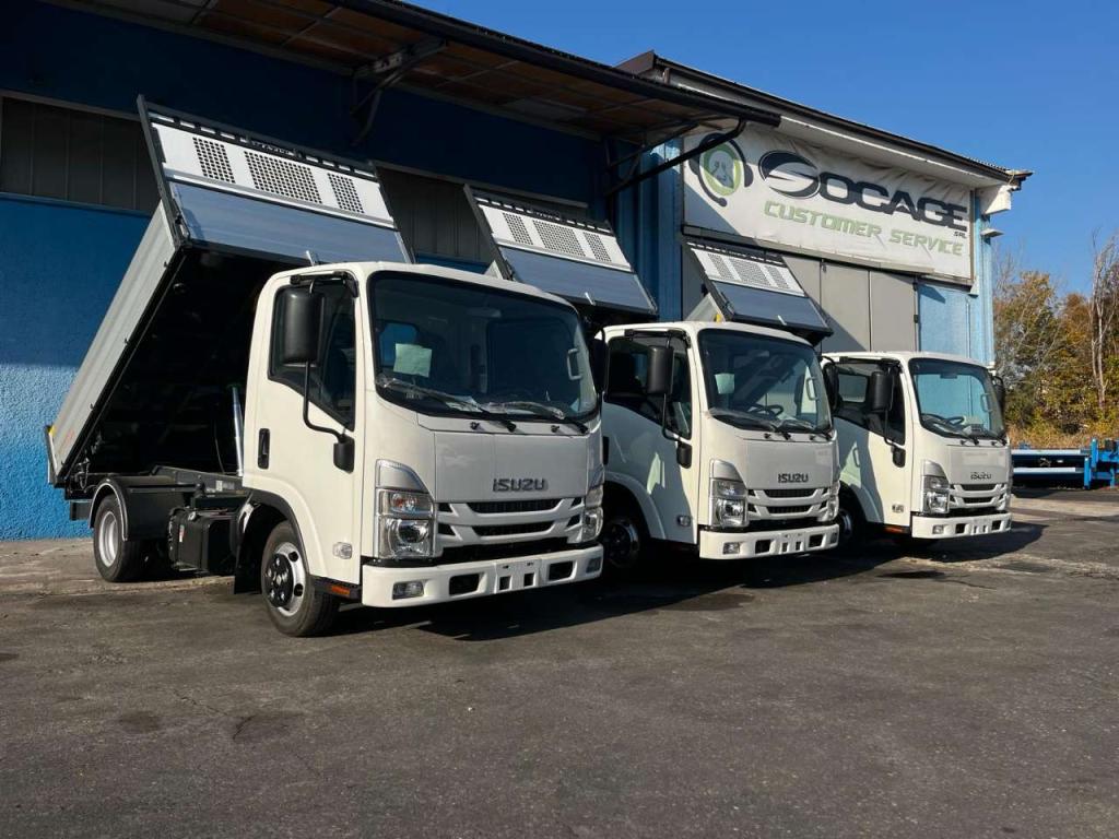 Isuzu M21 Foto 4