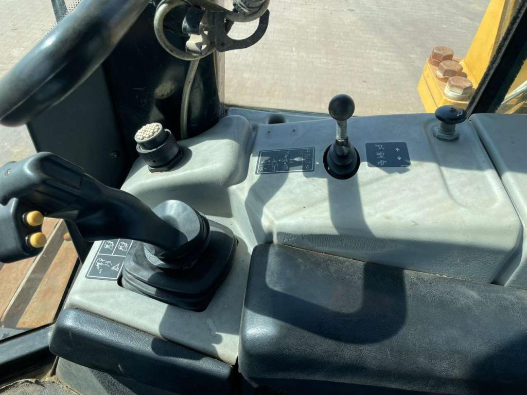 Caterpillar D6N LGP Foto 22