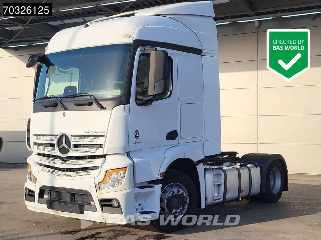Mercedes-Benz Actros 1842 4X2 StreamSpace Standklima Foto 1