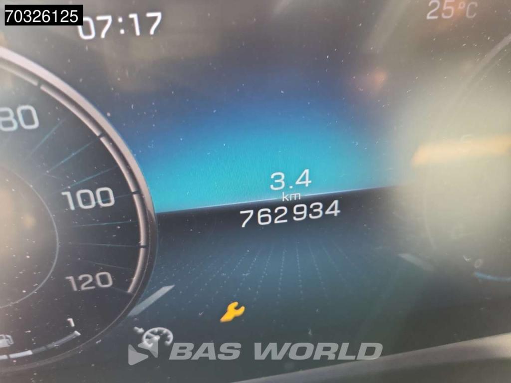 Mercedes-Benz Actros 1842 4X2 StreamSpace Standklima Foto 28