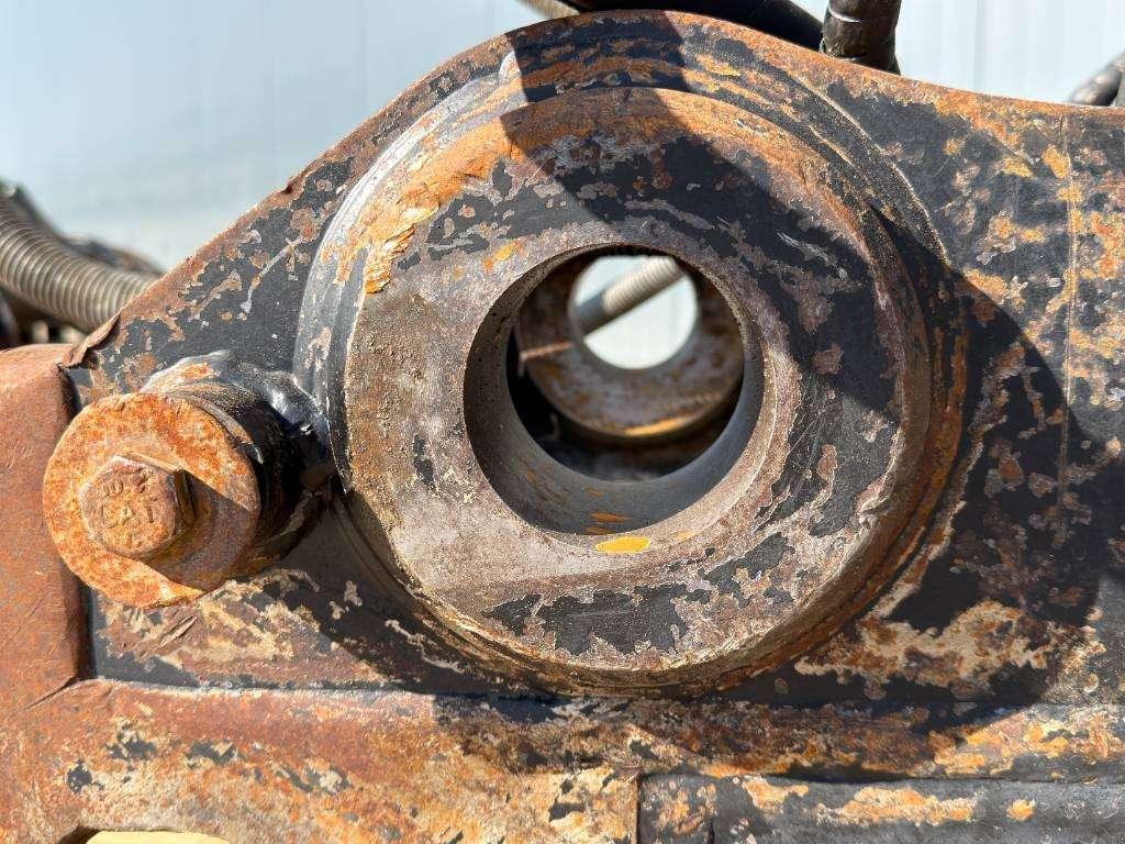OilQuick OQ65 - M318D / M320F / M322D / 320D / 320E / 323D Foto 10