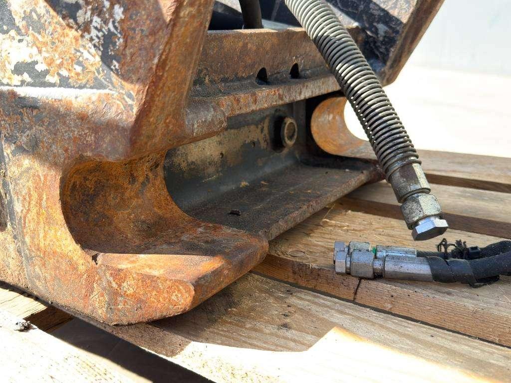 OilQuick OQ65 - M318D / M320F / M322D / 320D / 320E / 323D Foto 12