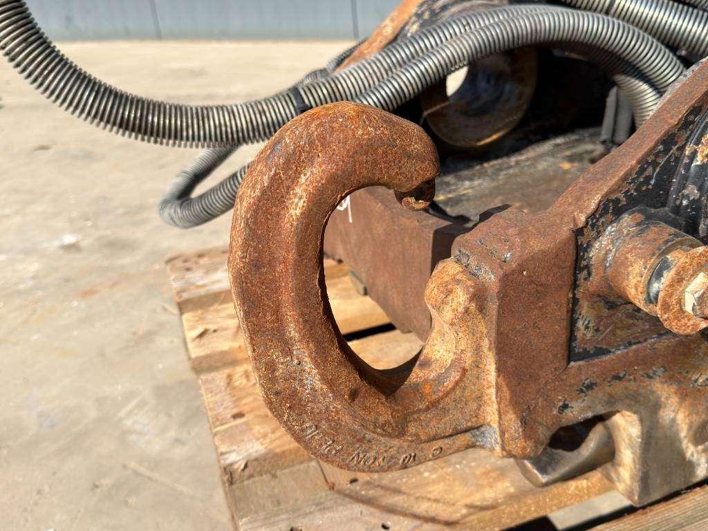 OilQuick OQ65 - M318D / M320F / M322D / 320D / 320E / 323D Foto 13