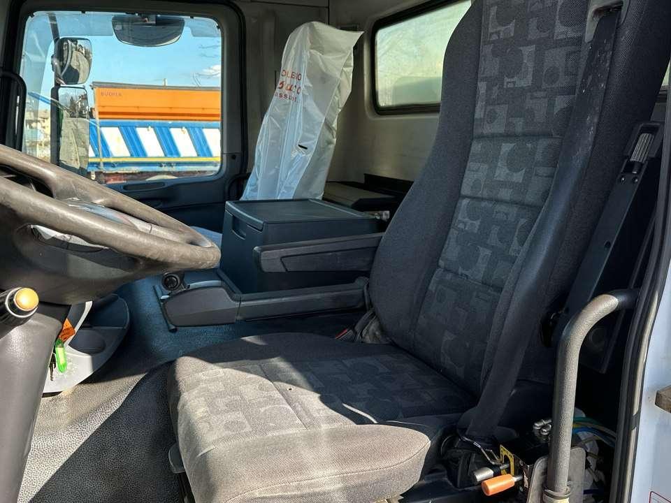 Mercedes-Benz benz  4146 AKN 8X8 Foto 13