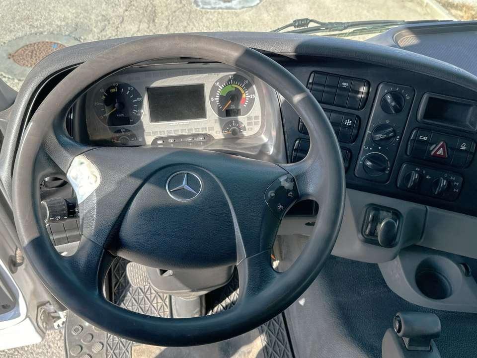 Mercedes-Benz benz  4146 AKN 8X8 Foto 16