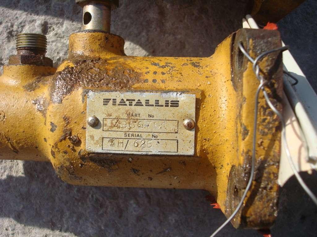 POMPETTE PER DISTACCO FRIZIONI per DOZER FL20 - FD20 Foto 3