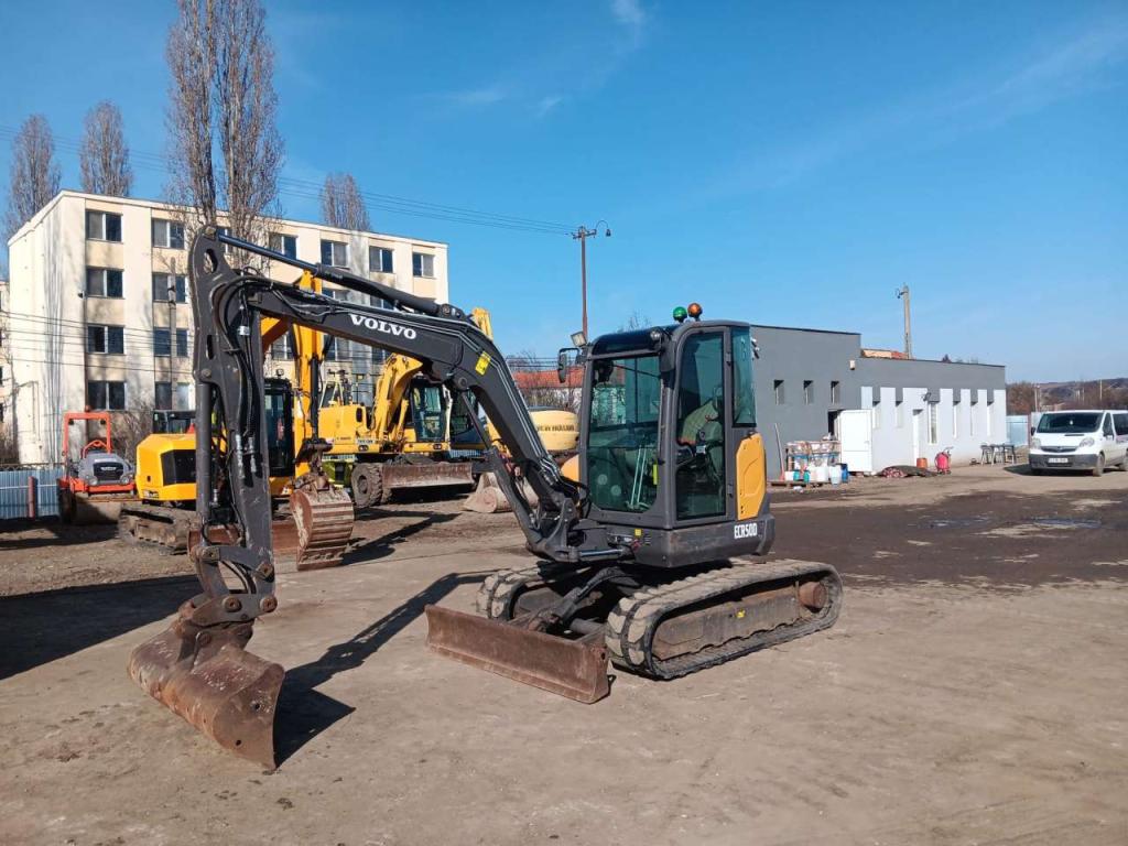 Volvo ECR50D Foto 1