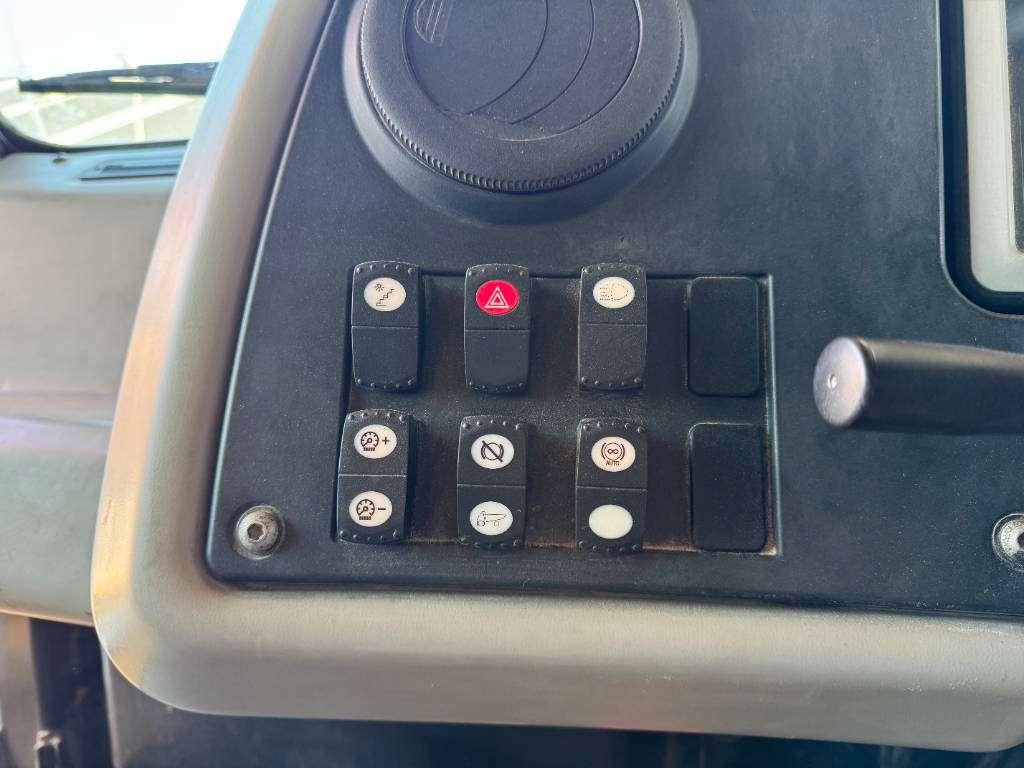 Caterpillar 772G - Automatic Greasing / Body Heating Foto 13