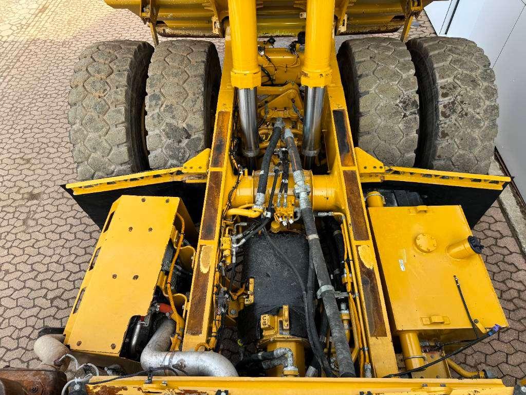 Caterpillar 772G - Automatic Greasing / Body Heating Foto 25
