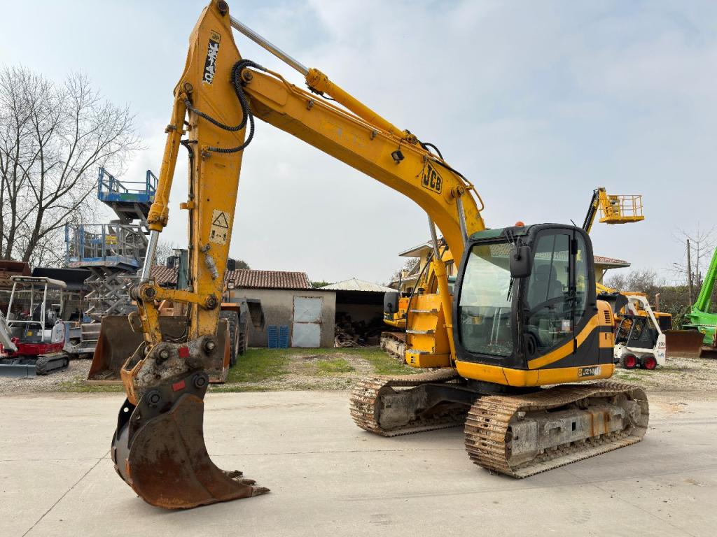 JCB JZ 140 Foto 1