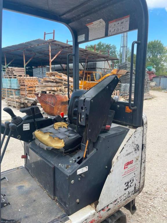 Bobcat 322 Foto 7