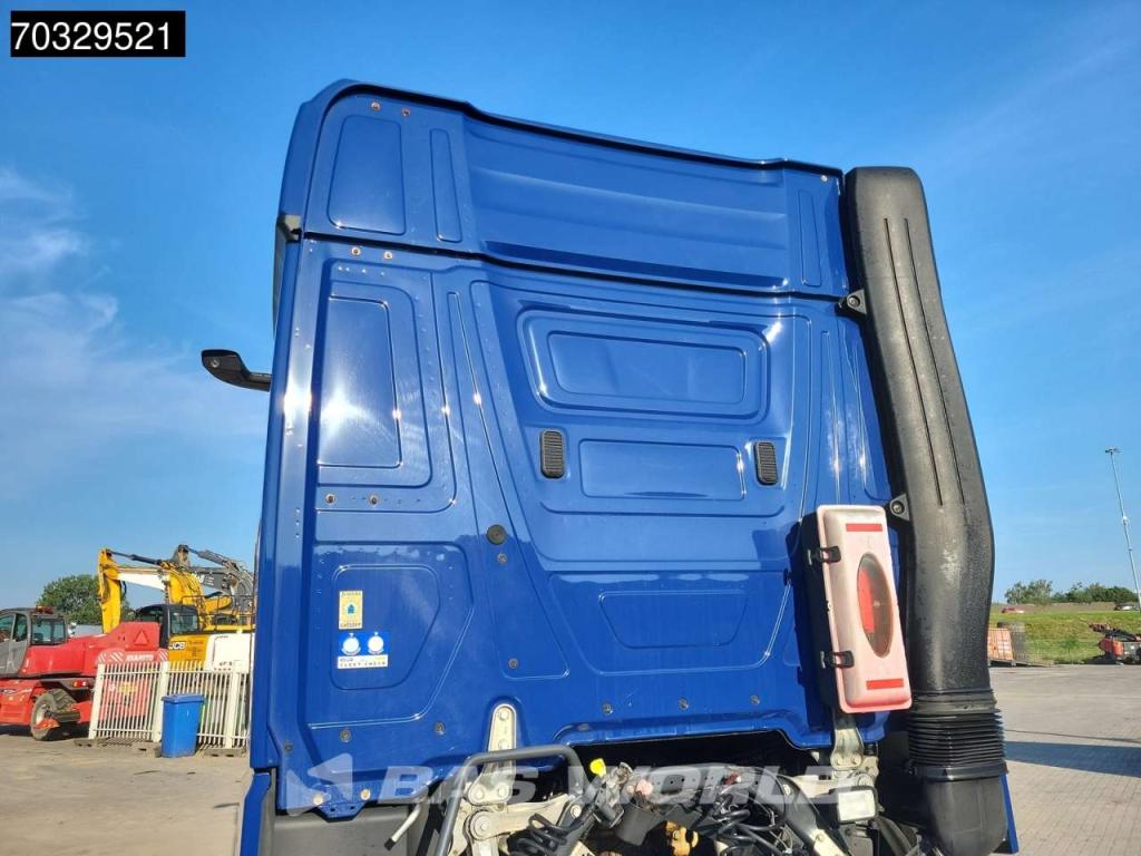 Mercedes-Benz Actros 1946 4X2 Retarder Standklima ACC Navi PTO Alcoa's Foto 5