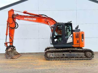 Hitachi ZX135US-6 - Hammer Lines / Automatic Greasing in vendita da Boss Machinery