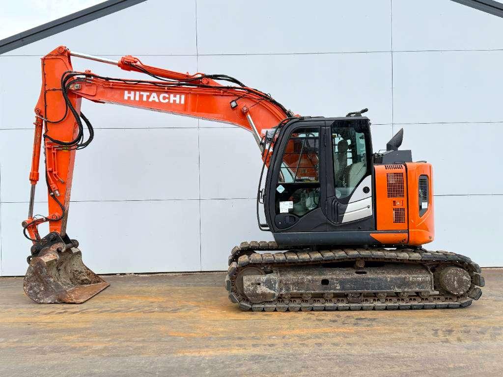 Hitachi ZX135US-6 - Hammer Lines / Automatic Greasing Foto 1
