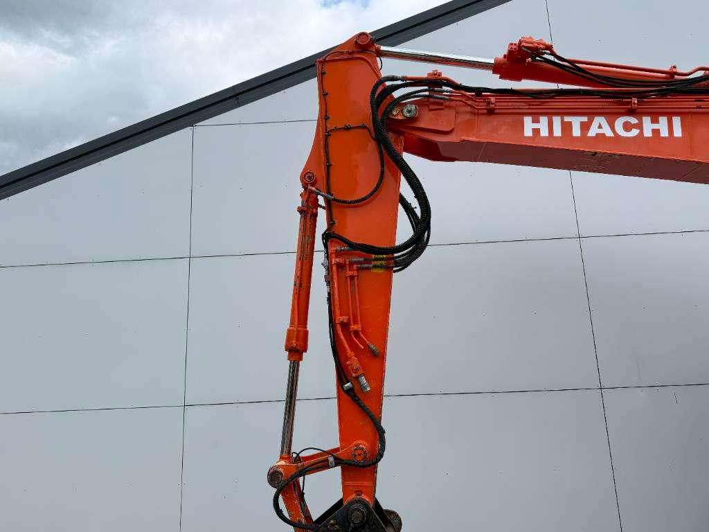 Hitachi ZX135US-6 - Hammer Lines / Automatic Greasing Foto 18