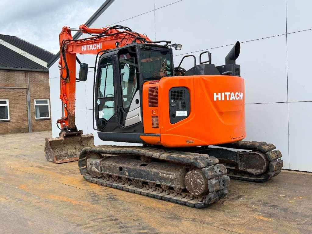 Hitachi ZX135US-6 - Hammer Lines / Automatic Greasing Foto 3
