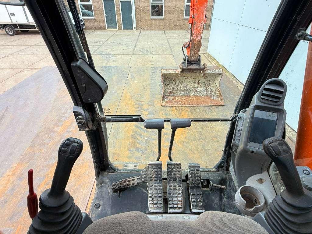 Hitachi ZX135US-6 - Hammer Lines / Automatic Greasing Foto 9