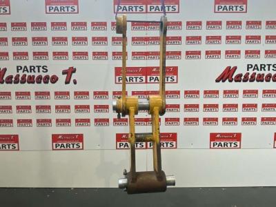 Biella richiamo benna per Caterpillar 315 / 317 in vendita da Massucco T. Srl Area Ricambi