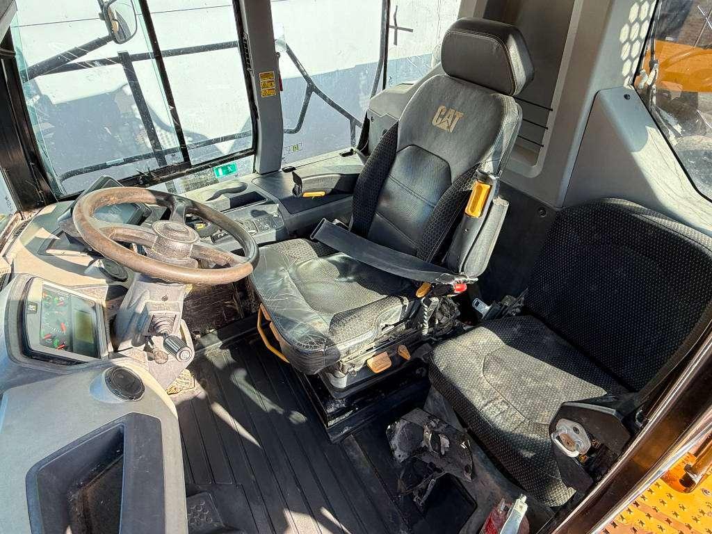Caterpillar 745 04A - Automatic Greasing / Camera Foto 7