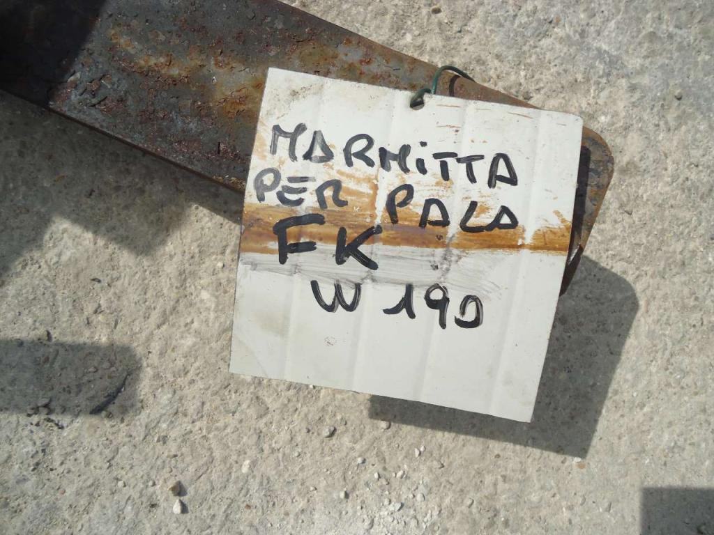 Silenziatore per Fiat Kobelco W190 Foto 6