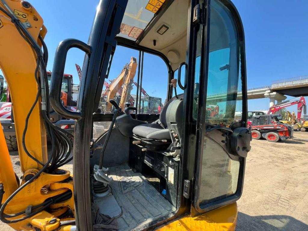 JCB 8030 Foto 4