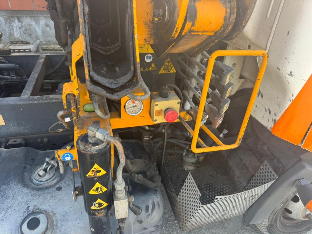 Nissan CABSTAR 35.11 Foto 9